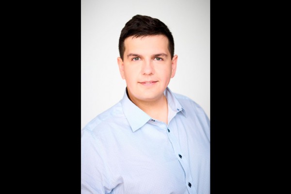 DeArt Management represents exclusively: Valentyn Dytiuk DeArt Management represents exclusively: Valentyn Dytiuk